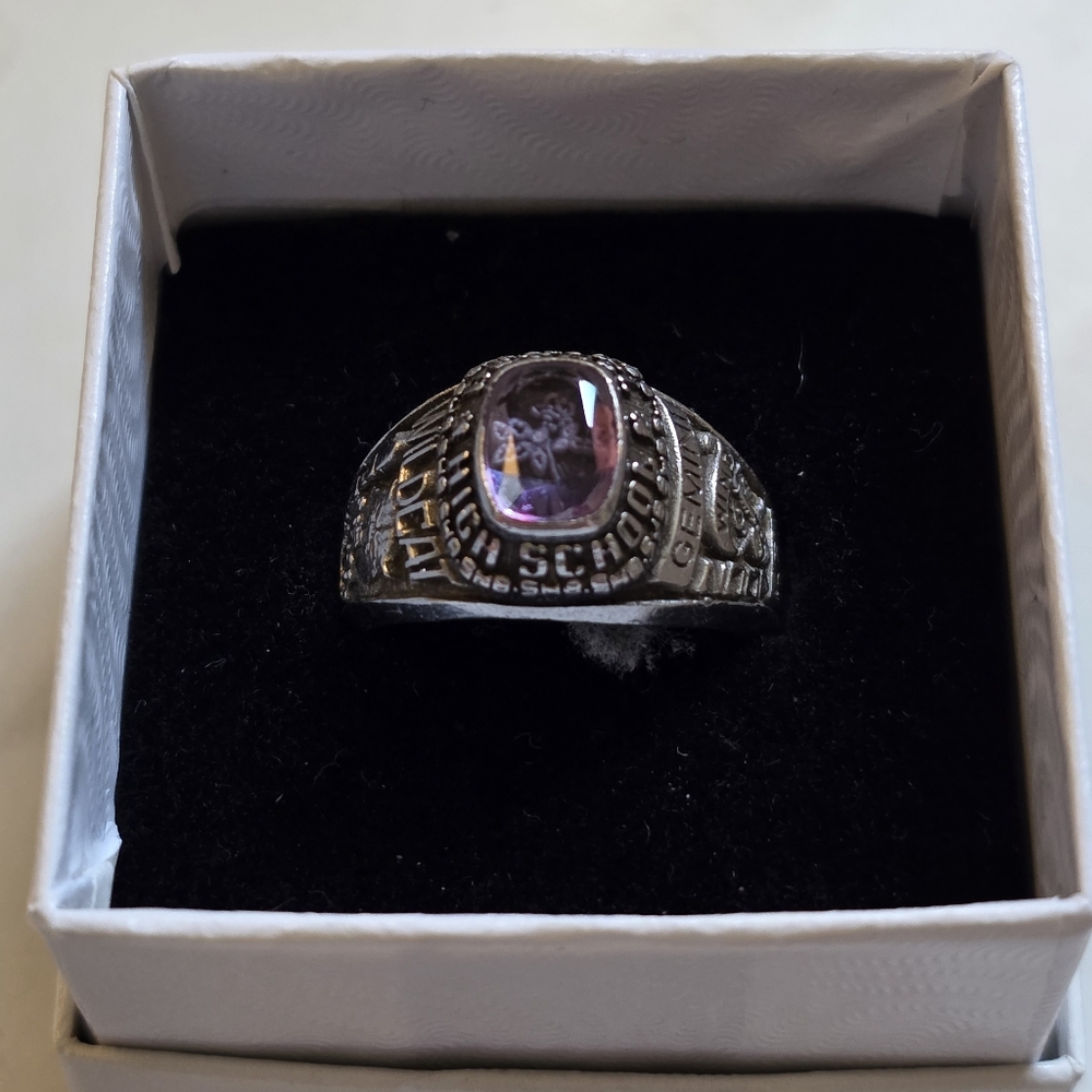 Silver and Purple 2007 Senior Class Ring